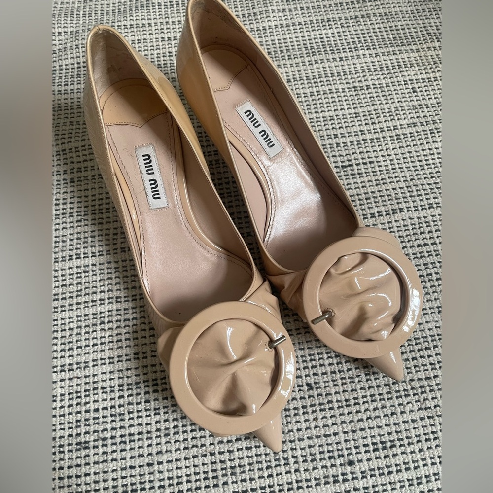 MIU MIU Pointy Toe Buckle Kitten Low Heel Pump Shoe Nude Patent SZ 34.5